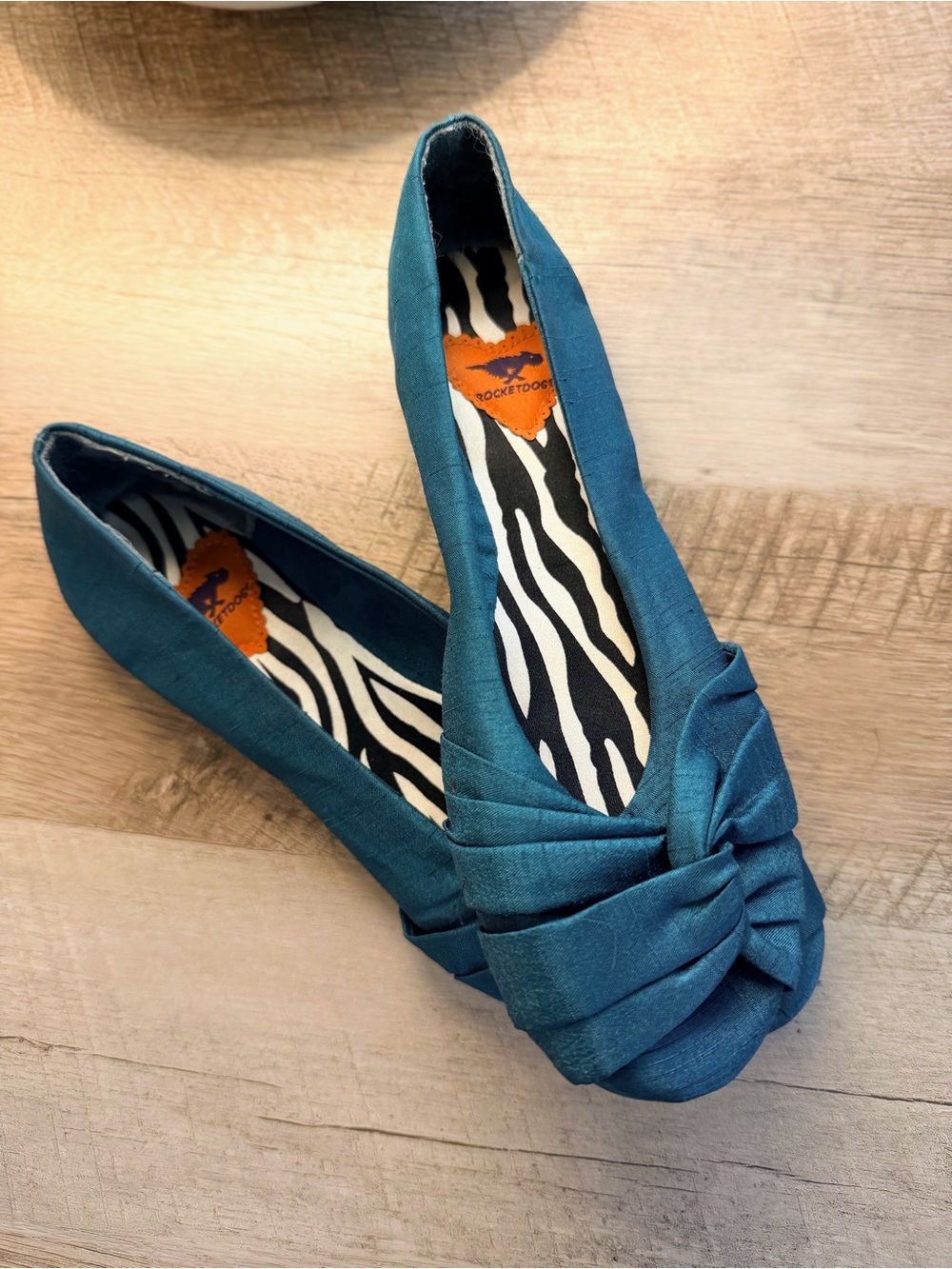 Rocket Dog Teal Knot-Front Women’s Flats